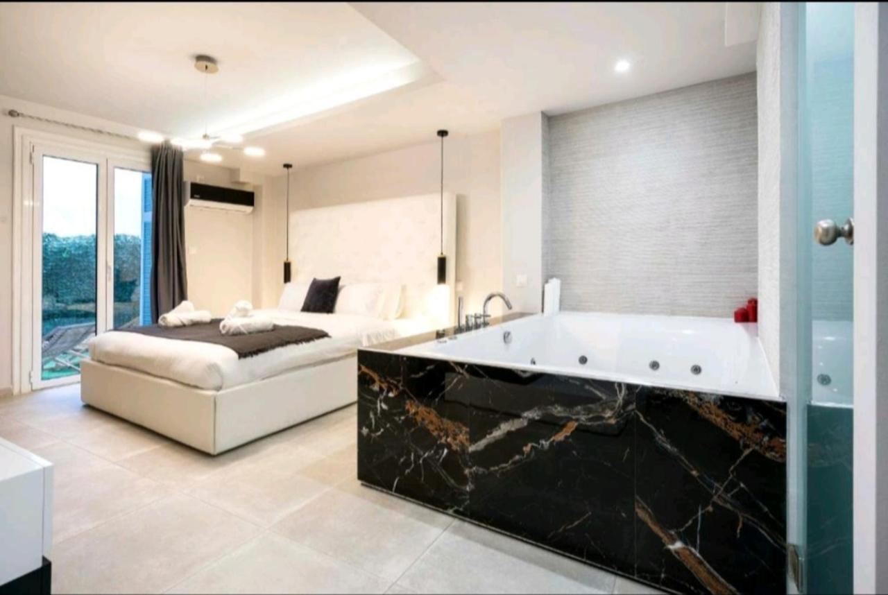 Romantic Jacuzzi Apartment Aten Exteriör bild